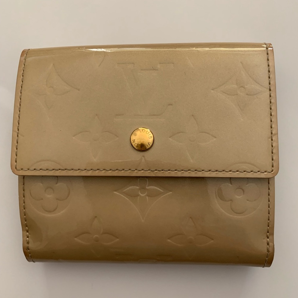 Louis Vuitton Vernis Elise wallet